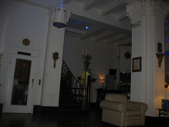 Lobby 2